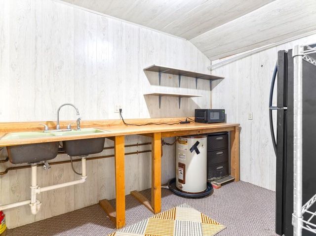 2624 Oak Drive Drive, Bay City, TX 77414