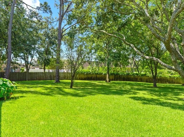 2624 Oak Drive Drive, Bay City, TX 77414