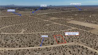 743 Evelyn Avenue, California City, CA 93505