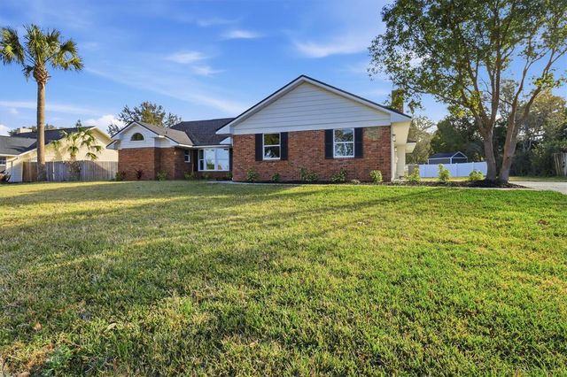 33608 OVERTON DRIVE, Leesburg, FL 34788