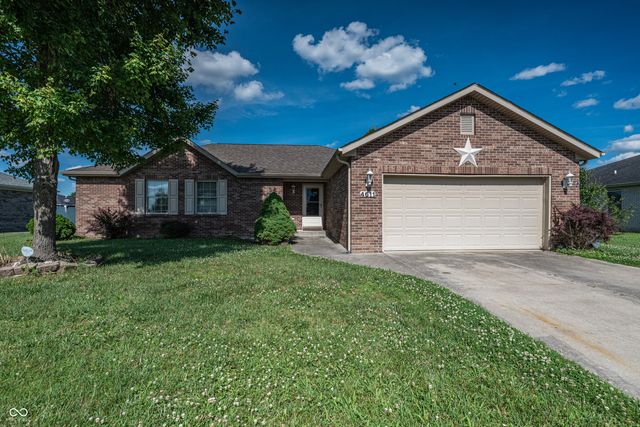 4611 Ashwood Drive, Seymour, IN 47274