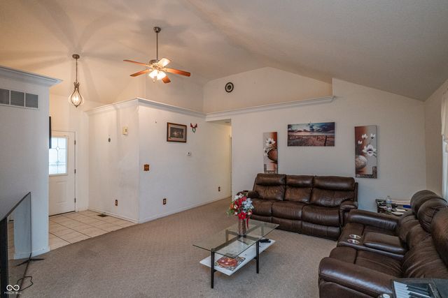 4611 Ashwood Drive, Seymour, IN 47274