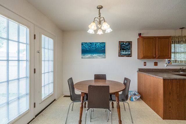 4611 Ashwood Drive, Seymour, IN 47274
