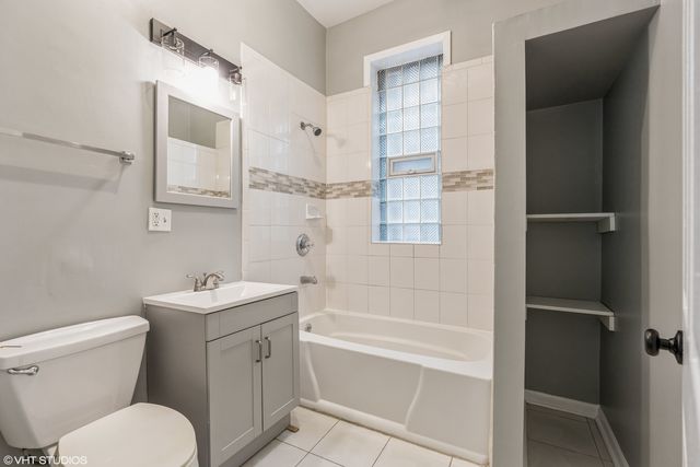 4823 S INDIANA Avenue, Chicago, IL 60615