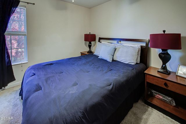 648 Lloyd Huskey Road, Pigeon Forge, TN 37863