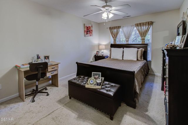 648 Lloyd Huskey Road, Pigeon Forge, TN 37863