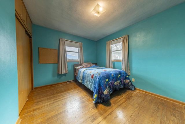 32 S Pontiac Drive, Janesville, WI 53545