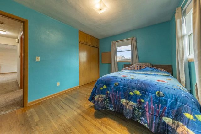 32 S Pontiac Drive, Janesville, WI 53545