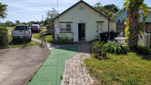 801 S C Street, Lake Worth Beach, FL 33460