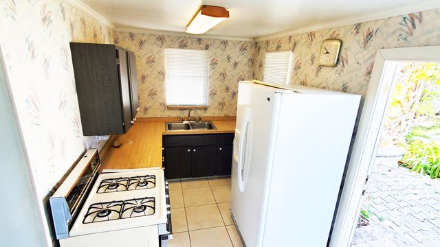 801 S C Street, Lake Worth Beach, FL 33460