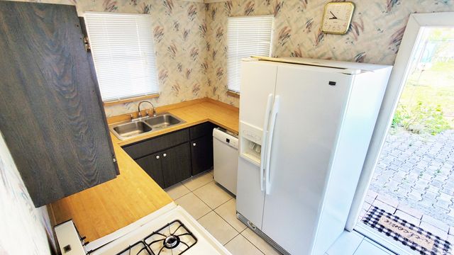 801 S C Street, Lake Worth Beach, FL 33460