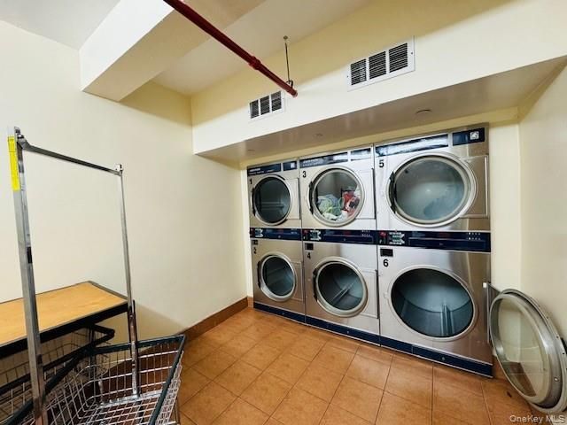 65-36 Wetherole Street 507, Rego Park, NY 11374