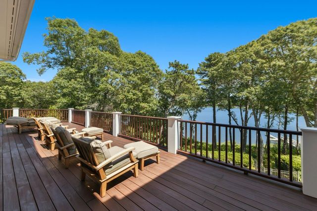 37 Shoestring Bay Road, Mashpee, MA 02649