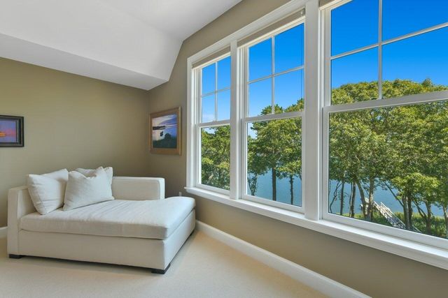 37 Shoestring Bay Road, Mashpee, MA 02649