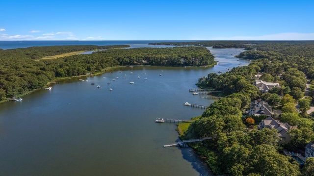 37 Shoestring Bay Road, Mashpee, MA 02649