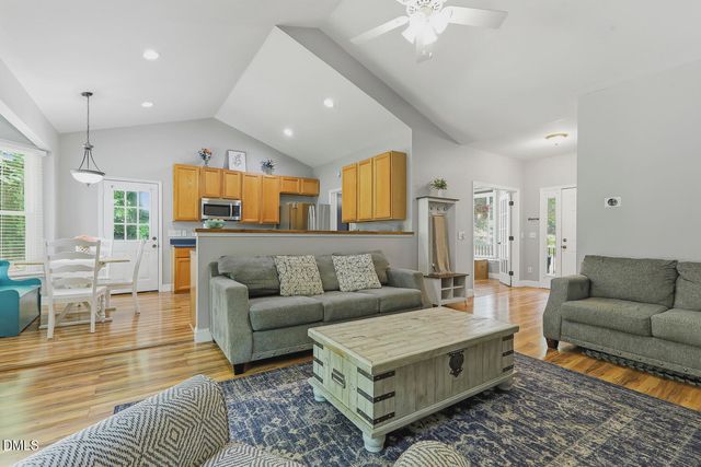 384 Hubert Herndon Road, Chapel Hill, NC 27516