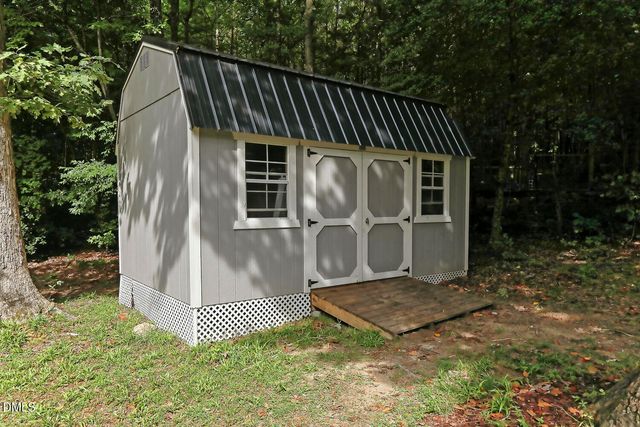 384 Hubert Herndon Road, Chapel Hill, NC 27516