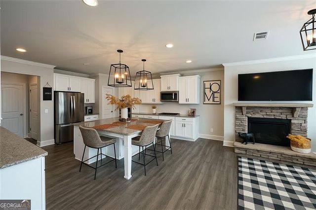 1563 DOUBLE BRANCHES Lane, Dallas, GA 30132