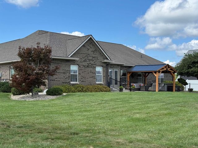 1109 S Deer Run, Ellettsville, IN 47429