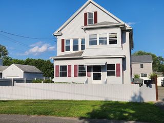 43 Wildermere St 2, Chicopee, MA 01020