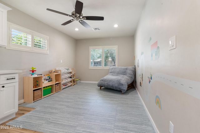 2534 E MEADOWBROOK Avenue, Phoenix, AZ 85016
