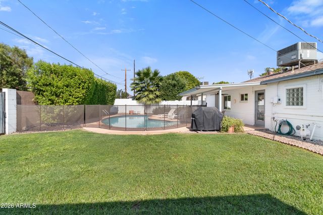 2534 E MEADOWBROOK Avenue, Phoenix, AZ 85016