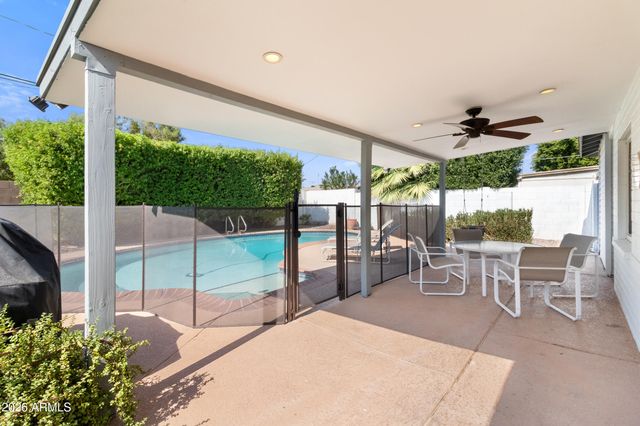 2534 E MEADOWBROOK Avenue, Phoenix, AZ 85016