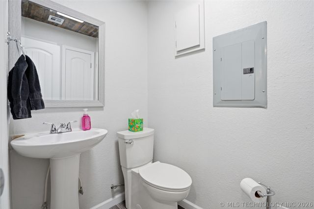 17501 W 151st Street S, Kellyville, OK 74039