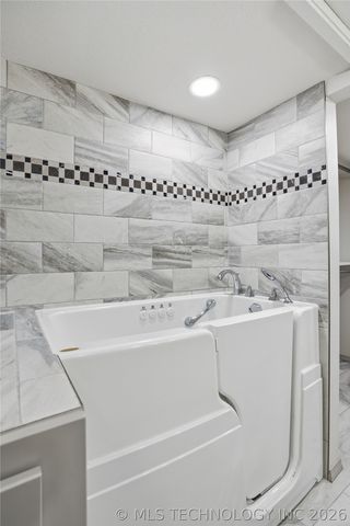 17501 W 151st Street S, Kellyville, OK 74039