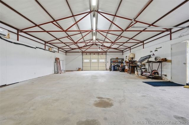 17501 W 151st Street S, Kellyville, OK 74039