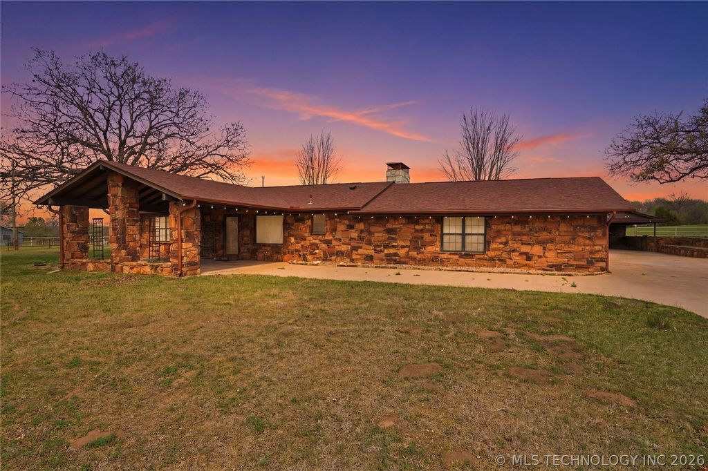 17501 W 151st Street S, Kellyville, OK 74039