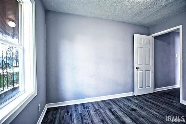 1937 Johnson Street, South Bend, IN 46628