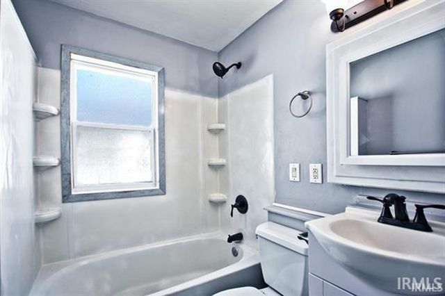 1937 Johnson Street, South Bend, IN 46628