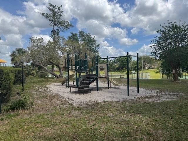 14607 PINE GLEN CIRCLE, Lutz, FL 33559