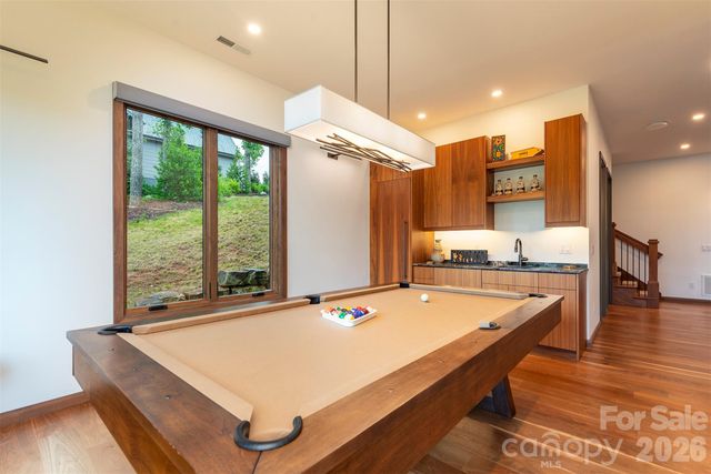 158 Riverbend Forest Drive, Asheville, NC 28805