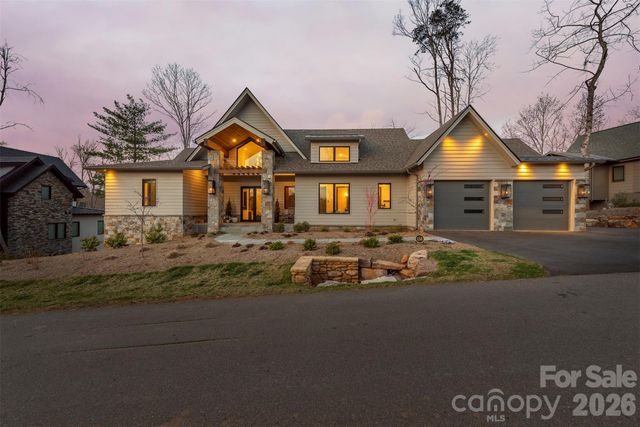 158 Riverbend Forest Drive, Asheville, NC 28805