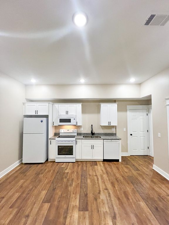 107 1st Ave, Murfreesboro, TN 37130