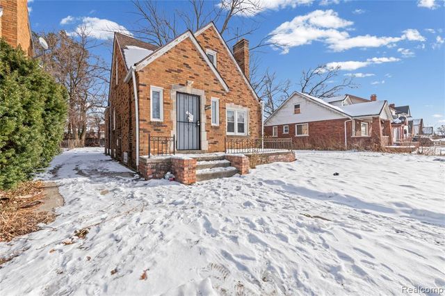 14774 Woodmont Avenue, Detroit, MI 48227