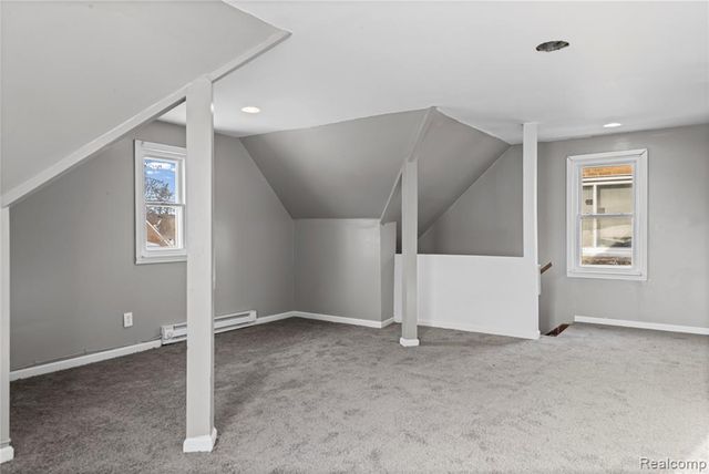 14774 Woodmont Avenue, Detroit, MI 48227