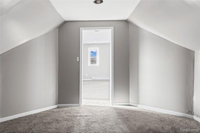 14774 Woodmont Avenue, Detroit, MI 48227