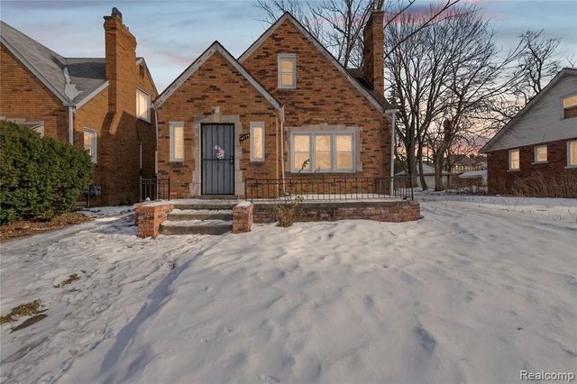 14774 Woodmont Avenue, Detroit, MI 48227