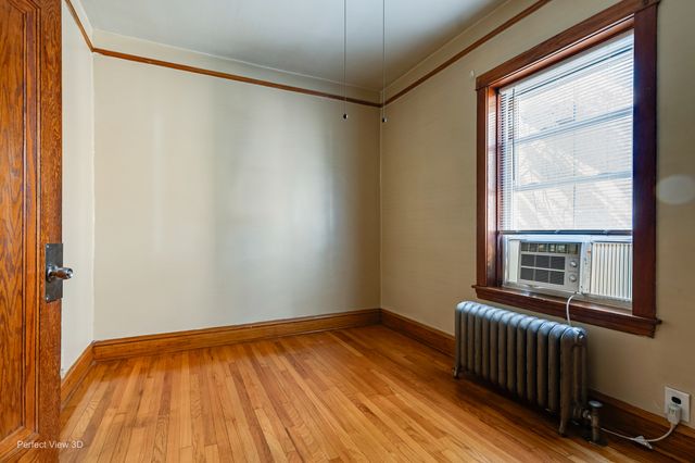 2452 N Menard Avenue, Chicago, IL 60639
