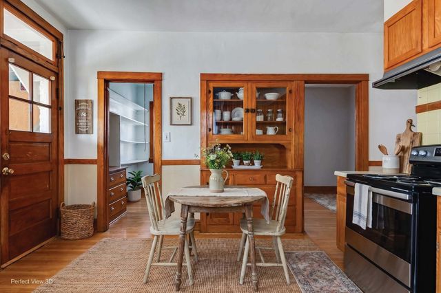 2452 N Menard Avenue, Chicago, IL 60639
