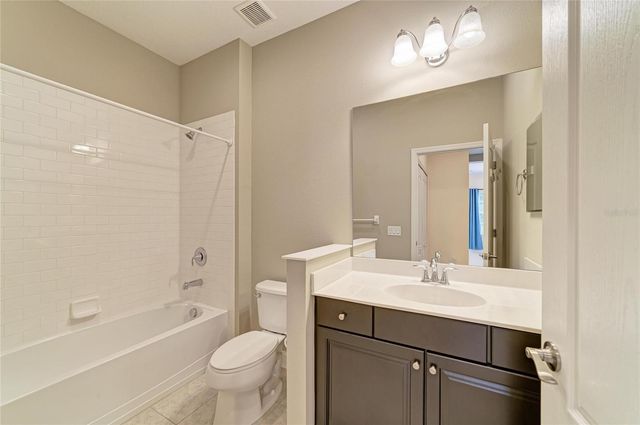 1936 ORANGE LAKE COVE, Bradenton, FL 34211