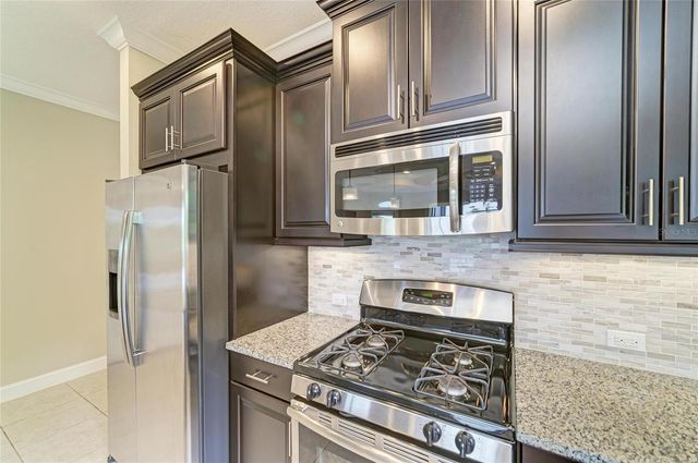 1936 ORANGE LAKE COVE, Bradenton, FL 34211