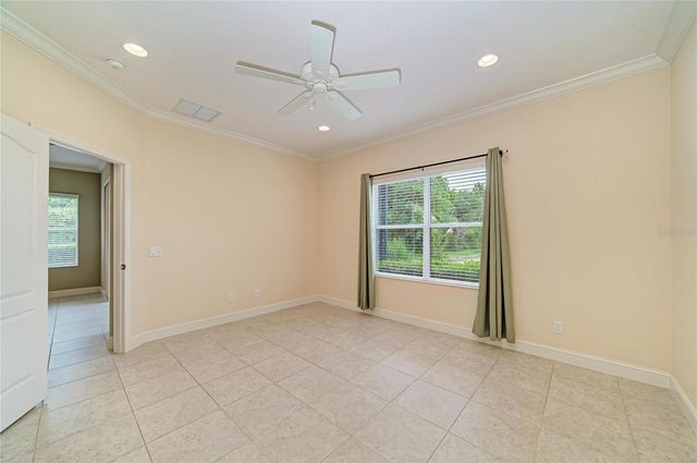 1936 ORANGE LAKE COVE, Bradenton, FL 34211