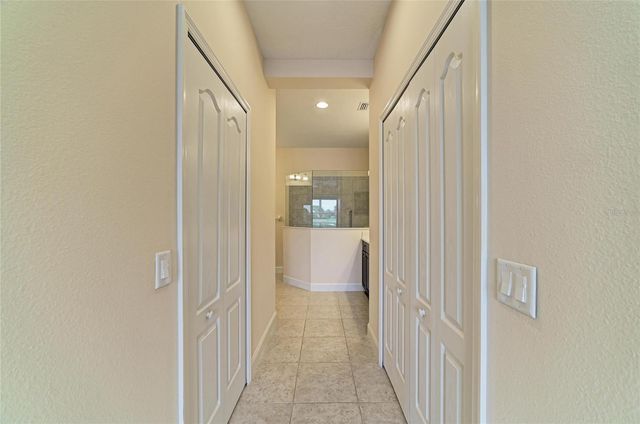 1936 ORANGE LAKE COVE, Bradenton, FL 34211