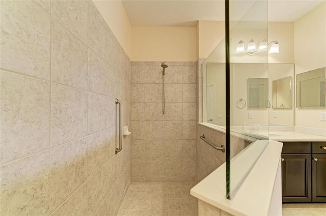 1936 ORANGE LAKE COVE, Bradenton, FL 34211
