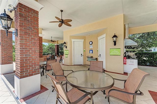 1936 ORANGE LAKE COVE, Bradenton, FL 34211