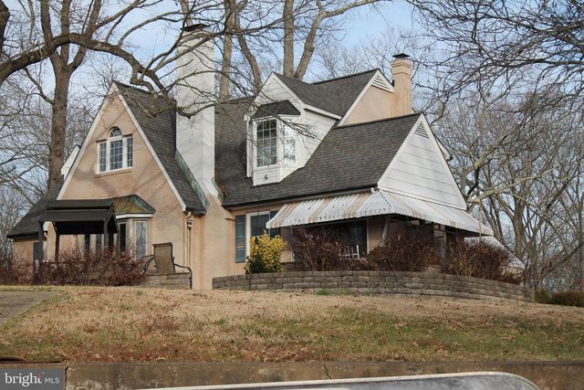 5300 N WILLIAMS CREEK DR, King George, VA 22485